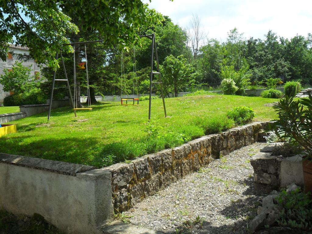 Apartmani Bartulasi Roč Exterior foto